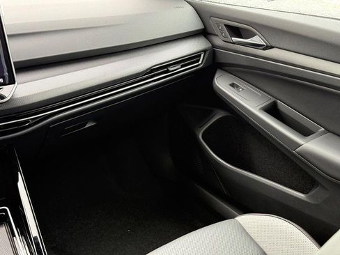 New 2026 Volkswagen GTI Autobahn image 9