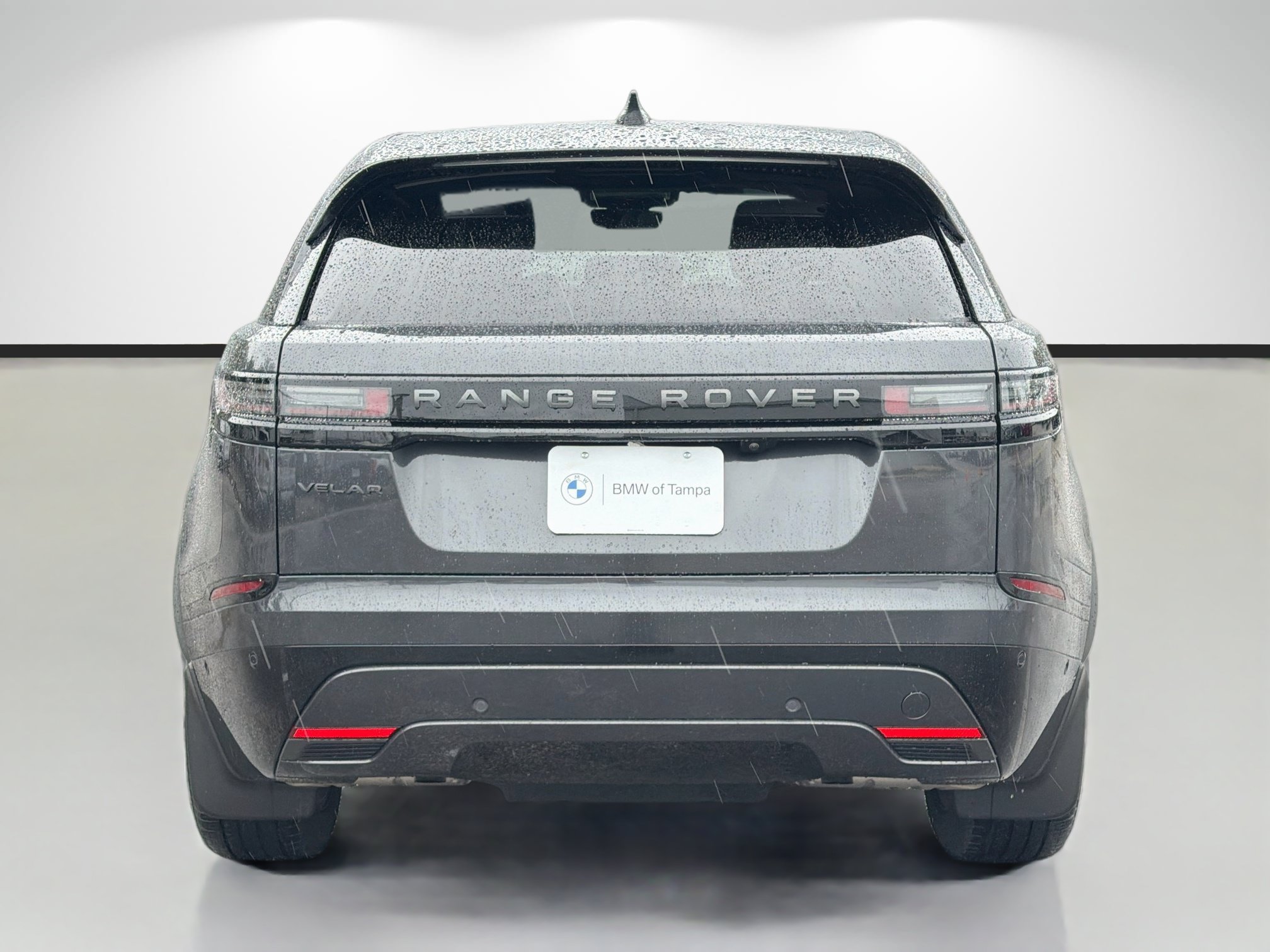 Used 2026 Land Rover Range Rover Velar Dynamic SE AWD/4WD image 4