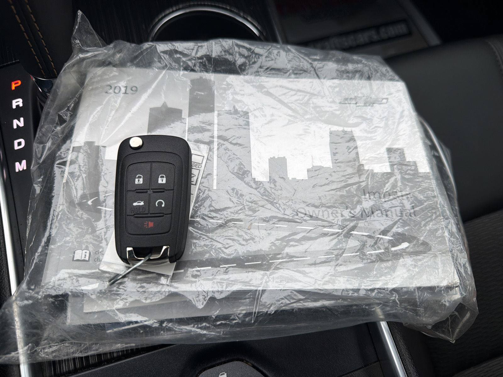 Used 2019 Chevrolet Impala LT FWD image 21