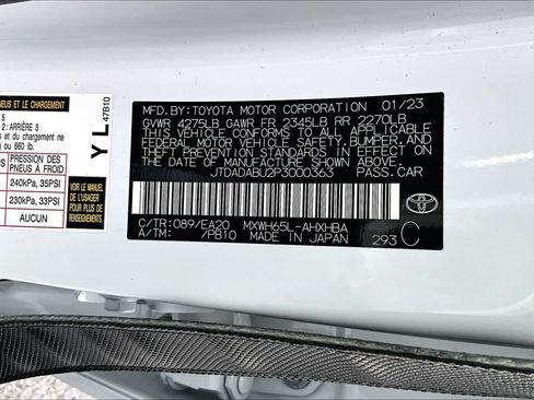 Used 2023 Toyota Prius Limited w/ Limited Premium Package AWD/4WD image 37