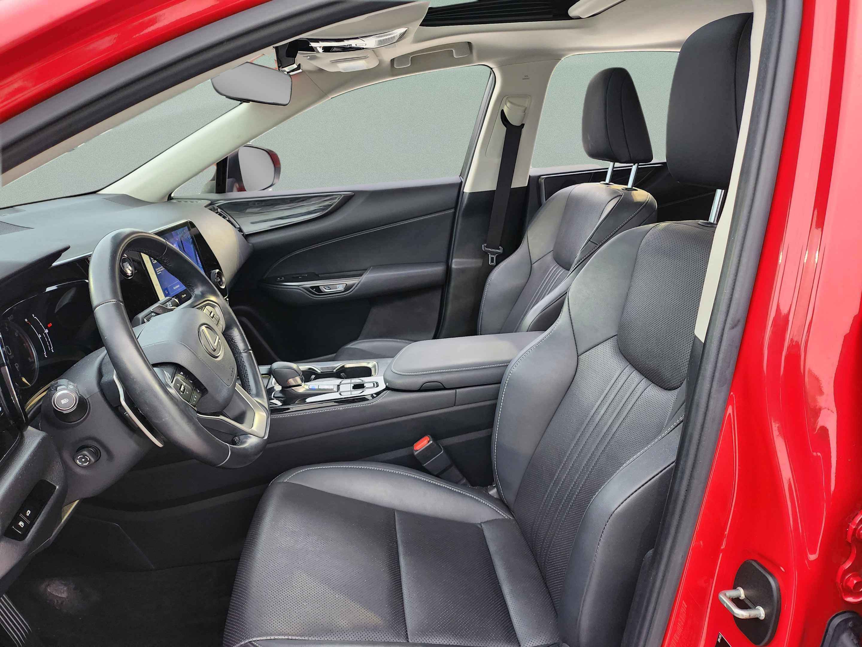 Used 2024 Lexus NX 350 AWD image 11