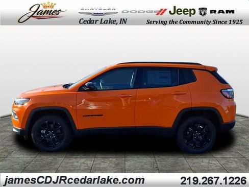 New 2026 Jeep Compass Latitude image 2