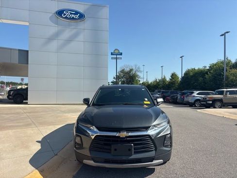 Used 2020 Chevrolet Blazer LT FWD image 9