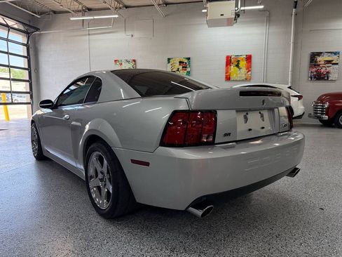 Used 2003 Ford Mustang Cobra RWD image 4