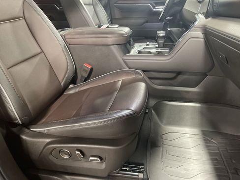 Used 2024 GMC Sierra 1500 Denali w/ Denali Reserve Package image 15