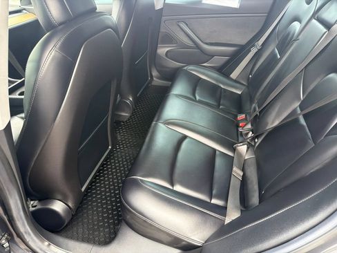 Used 2018 Tesla Model 3 Long Range AWD/4WD image 21