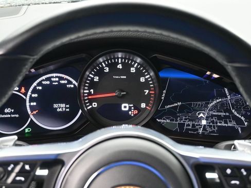 Used 2022 Porsche Cayenne Platinum Edition AWD/4WD image 12