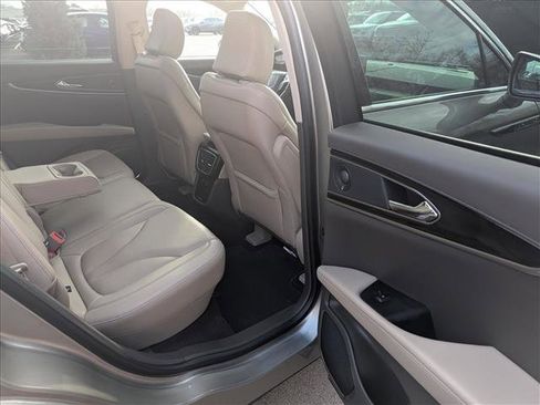 Used 2023 Lincoln Nautilus Reserve w/ Equipment Group 201A image 17