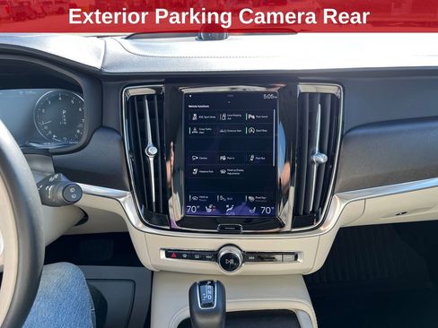Used 2017 Volvo V90 T6 Cross Country AWD/4WD image 24