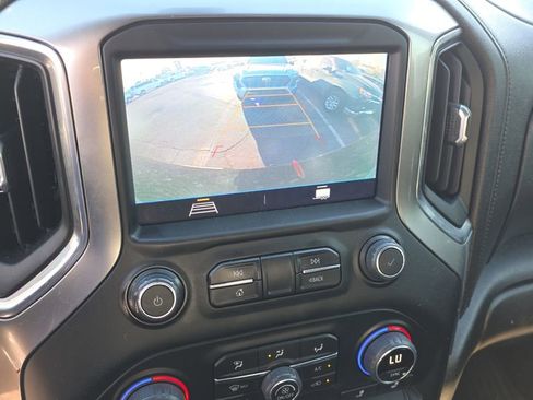 Used 2022 Chevrolet Silverado 1500 LT Trail Boss w/ Safety Package image 18