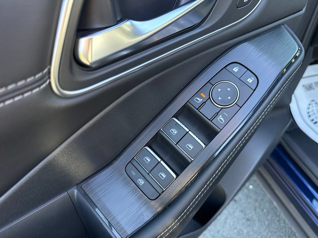 Used 2026 Nissan Rogue Platinum w/ Platinum Premium Package AWD/4WD image 29