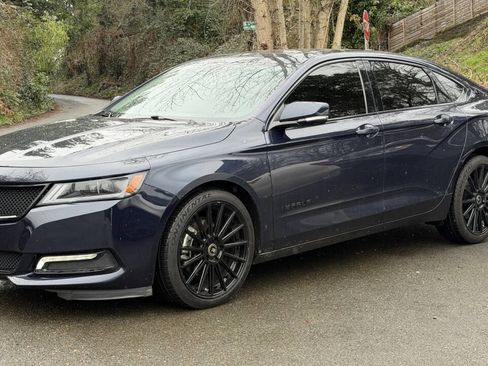 Used 2019 Chevrolet Impala LT image 1