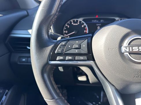 Used 2023 Nissan Altima 2.5 SR image 12