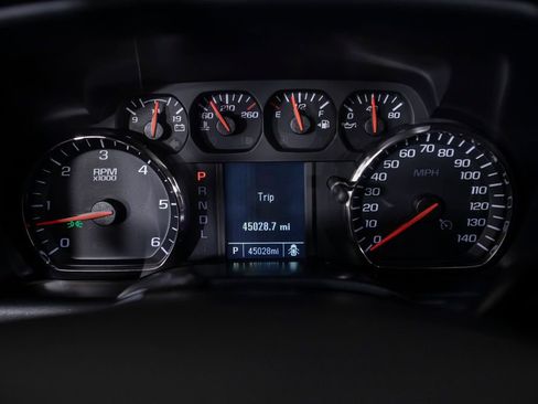 Used 2018 Chevrolet Silverado 1500 Custom w/ Rally 1 Edition RWD image 26