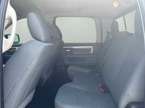 Used 2020 RAM 1500 Classic SLT RWD image 14