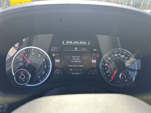 Used 2023 RAM 1500 Big Horn image 29