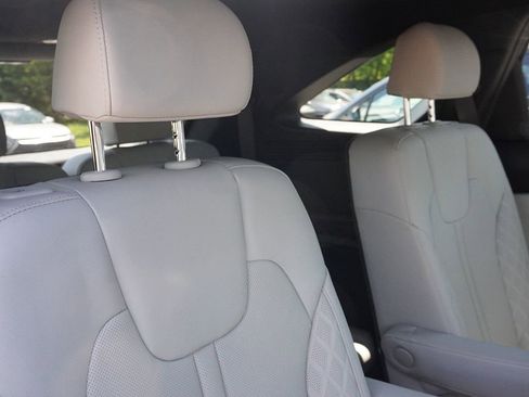 Used 2025 Kia Sorento SX Prestige AWD/4WD image 40