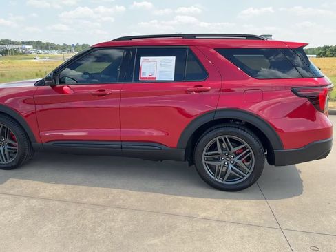 Used 2026 Ford Explorer ST w/ Sun And Sound Package AWD/4WD image 6