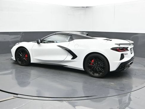 Used 2026 Chevrolet Corvette Stingray Convertible w/ 1LT RWD image 7