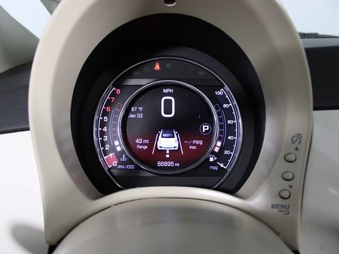 Used 2019 FIAT 500 Lounge image 15