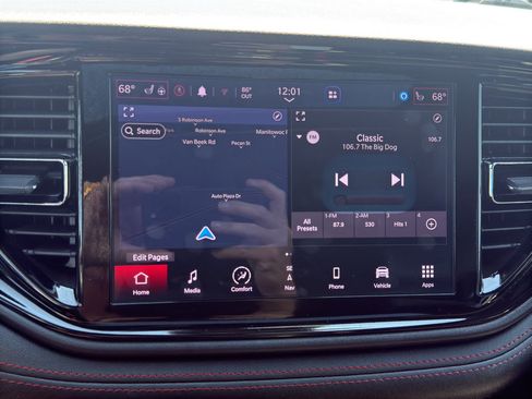 Used 2025 Dodge Durango GT AWD/4WD image 19