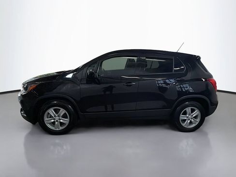 Used 2020 Chevrolet Trax LS w/ Tint and Cruise Package FWD image 6