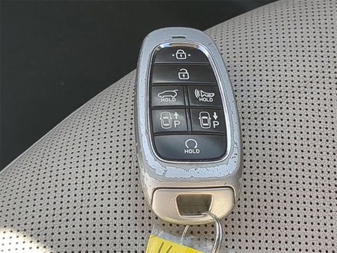 Used 2023 Hyundai Tucson Limited image 37