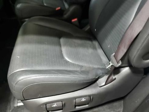 Used 2022 Kia Carnival SX Prestige FWD image 12