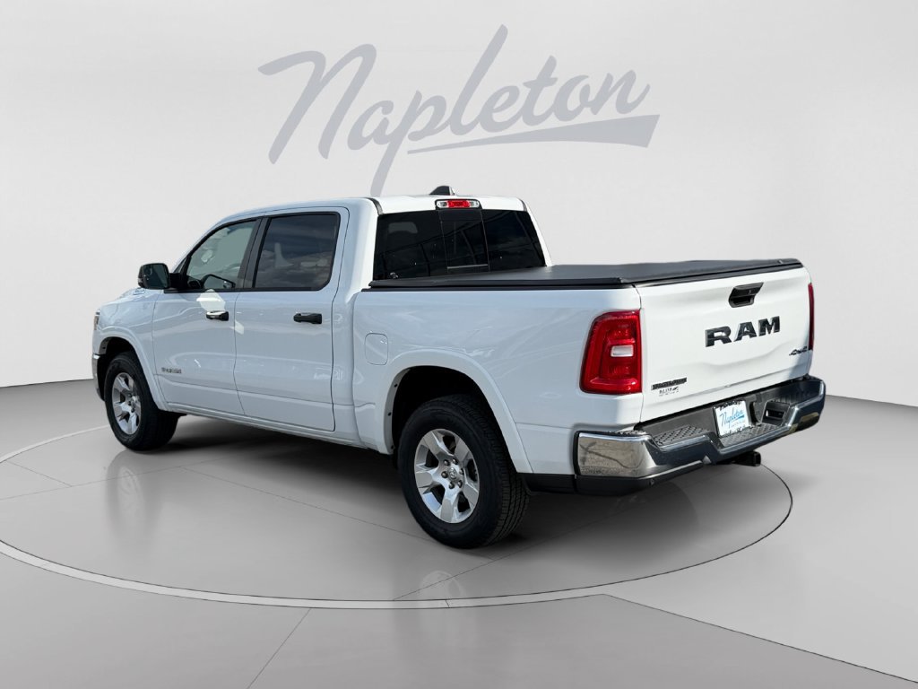 Used 2025 RAM 1500 Big Horn AWD/4WD image 3
