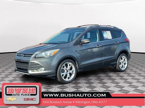 Used 2013 Ford Escape Titanium w/ Parking Technology Pkg FWD image 2