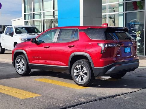New 2026 Chevrolet Equinox LT w/ Convenience Package II image 4