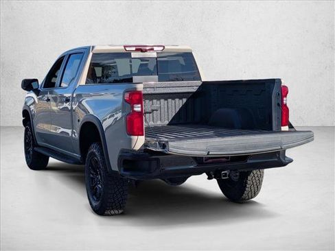 New 2026 Chevrolet Silverado 1500 ZR2 w/ Dark Appearance Package image 9