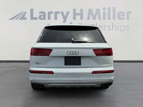 Used 2019 Audi Q7 3.0T Premium AWD/4WD image 4