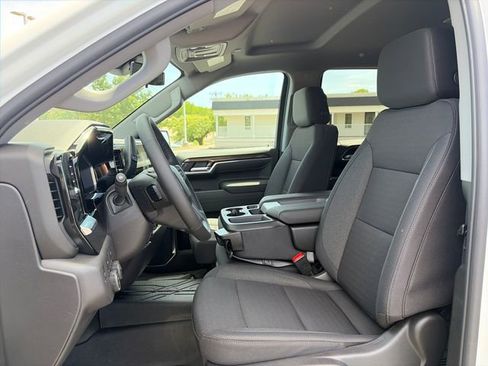 New 2026 Chevrolet Silverado 1500 RST AWD/4WD image 16