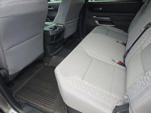 Used 2024 Toyota Tundra SR5 w/ SR5 Convenience Package AWD/4WD image 15