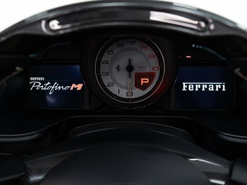 Used 2022 Ferrari Portofino M image 34
