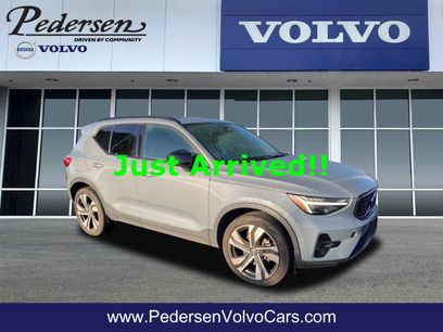 Used 2023 Volvo XC40 B5 Ultimate w/ Climate Package