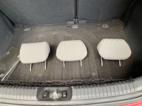 Used 2013 Hyundai Accent GS FWD image 25