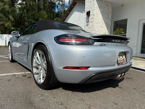Used 2017 Porsche 718 Boxster S RWD image 29