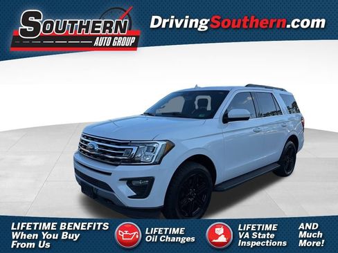Used 2020 Ford Expedition XLT image 1