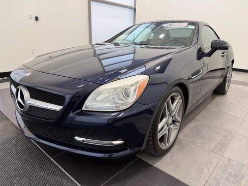 Used 2015 Mercedes-Benz SLK 250 image 6
