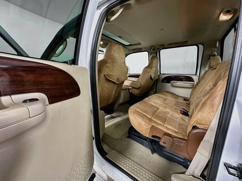 Used 2006 Ford F250 4x4 Crew Cab Super Duty image 17