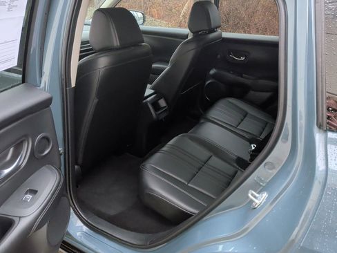 Certified 2025 Honda HR-V EX-L image 9