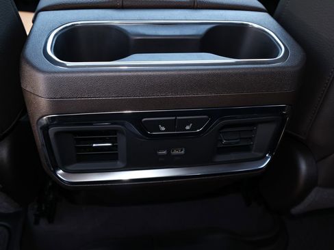 New 2026 GMC Sierra 1500 Denali w/ Technology Package AWD/4WD image 12