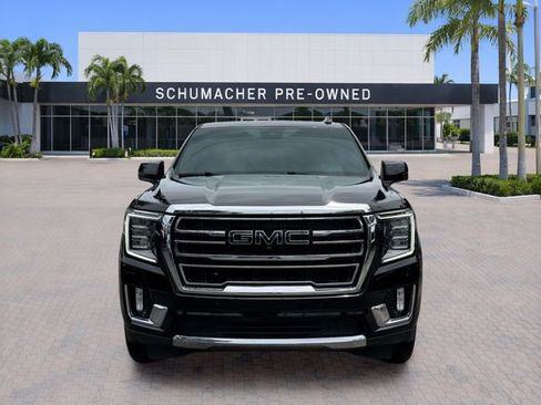 Used 2023 GMC Yukon SLT w/ SLT Premium Package RWD image 2