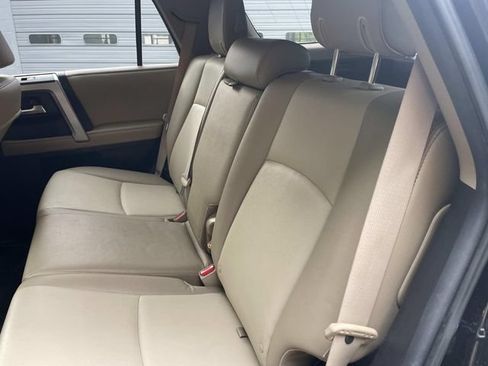 Used 2016 Toyota 4Runner SR5 Premium RWD image 12