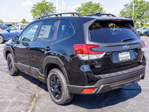 Used 2025 Subaru Forester Wilderness w/ Convenience Package image 11