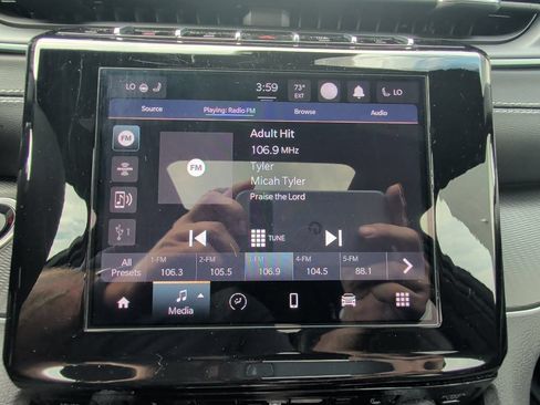 Used 2024 Jeep Grand Cherokee Altitude AWD/4WD image 20
