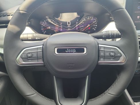 New 2026 Jeep Compass Limited AWD/4WD image 25