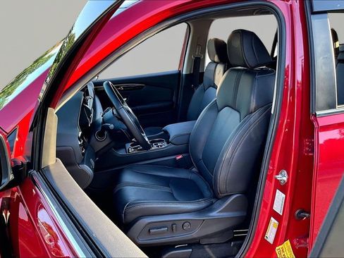Used 2025 Honda Pilot EX-L image 15